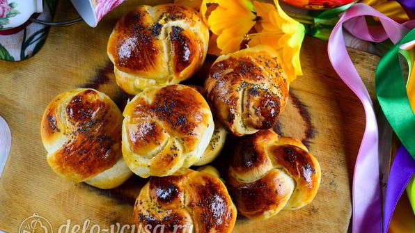 сладкие булочки из дрожжевого теста