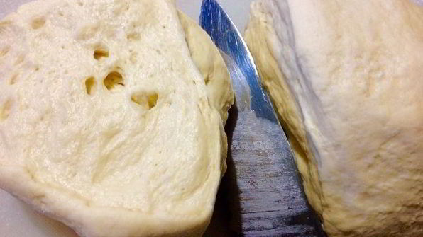 сырные булочки с базиликом на картофельно-дрожжевом тесте