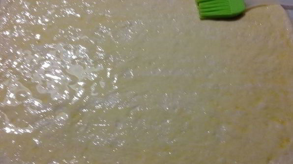 сырные булочки с базиликом на картофельно-дрожжевом тесте