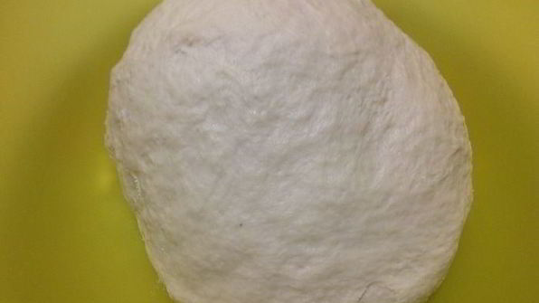 сырные булочки с базиликом на картофельно-дрожжевом тесте