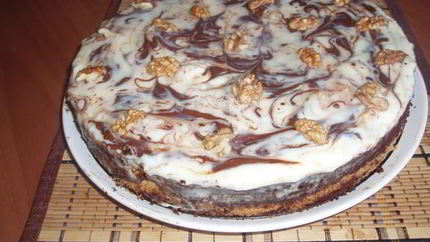 Венгерская ватрушка с шоколадом и орехами