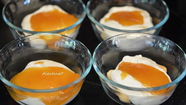 быстрый мини чизкейк с лимонным ягодным вкусом