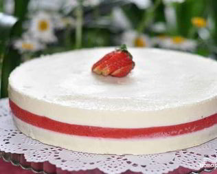 Клубничный чизкейк без выпечки