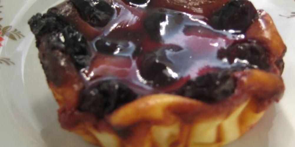 Рецепт мини-чизкейков с вишней