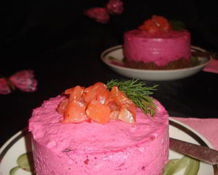 Свекольный чизкейк с форелью
