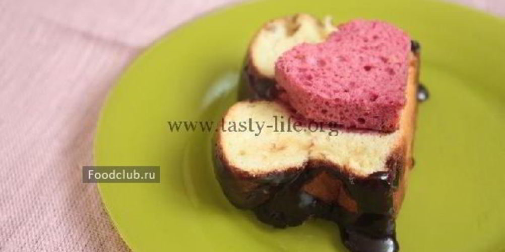Рецепт бисквитного кекса с сердечком внутри