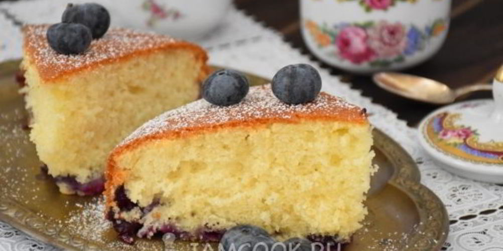 Рецепт йогуртового кекса с черникой