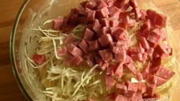 кексы с капустой и колбасой