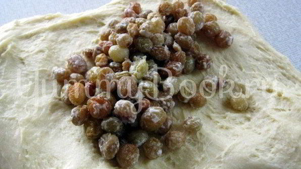 ромовая баба с глазурью