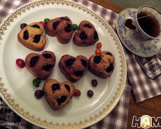 Воздушные кексы с вишней и маскарпоне