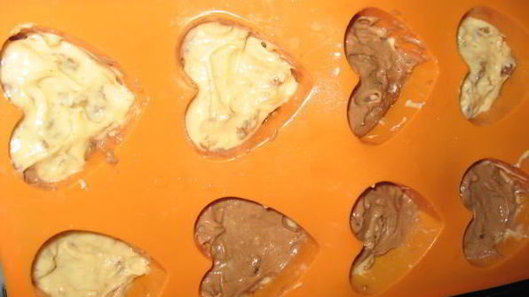 воздушные кексы с вишней и маскарпоне