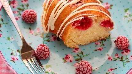 Ягодный кекс с глазурью