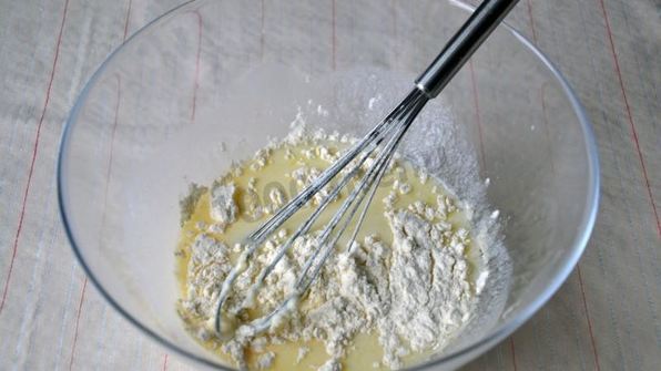 хачапури с творогом и сыром на сковороде