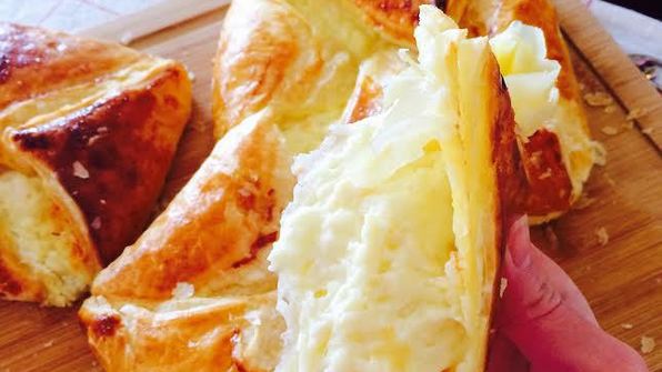 пеновани хачапури