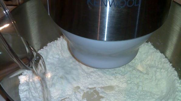 хлеб фугасс