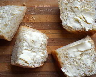 Крестьянский хлеб с хрустящей корочкой