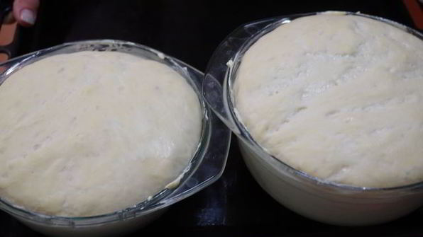 крестьянский хлеб с хрустящей корочкой