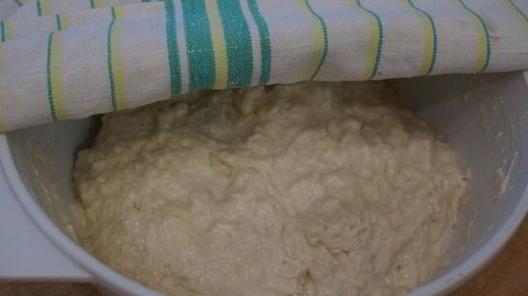 крестьянский хлеб с хрустящей корочкой