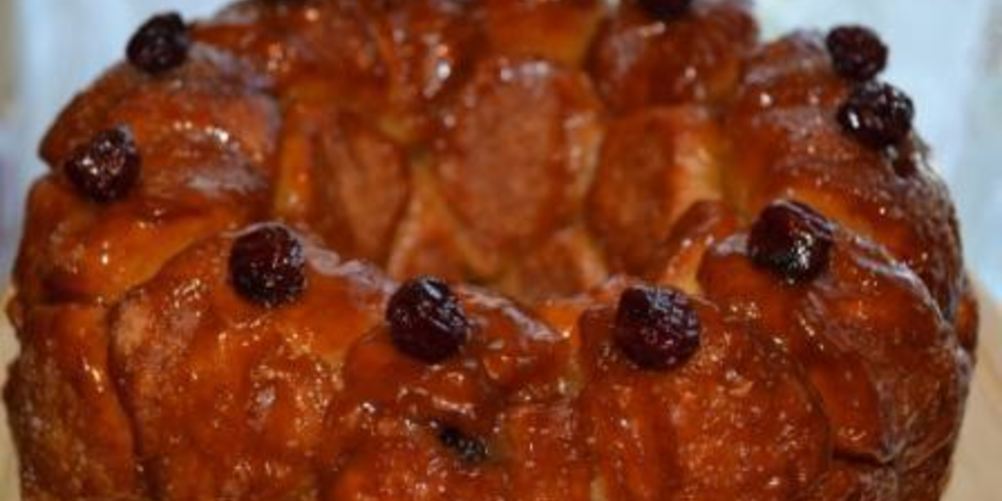 Рецепт обезьяньего хлеба с вяленой вишней