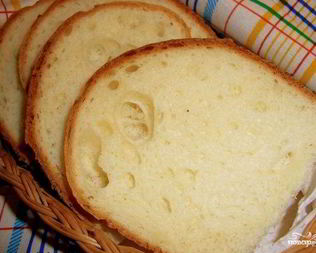 Пшеничный хлеб в хлебопечке