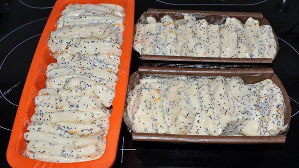 сладкий хлеб-гармошка со сливочным сыром и маком