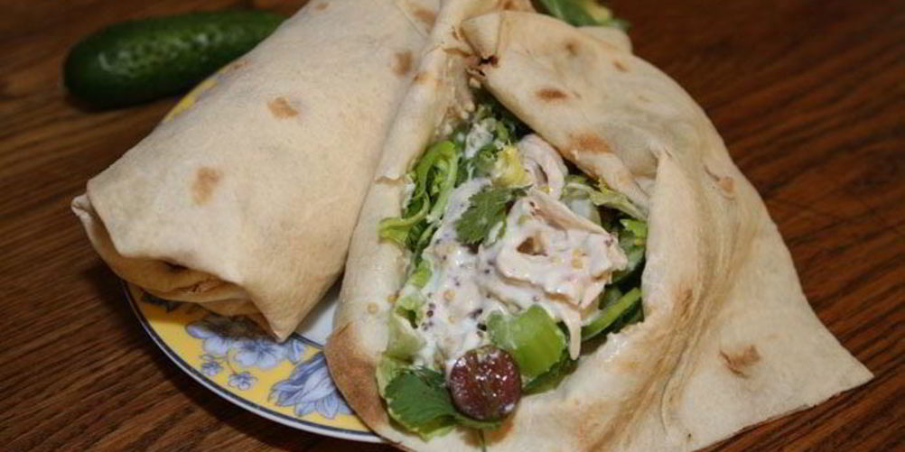 Рецепт кулечков из лаваша с курицей и зеленью