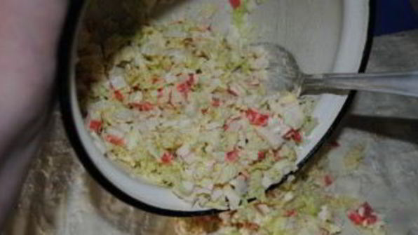 лаваш с крабовыми палочками и плавленым сыром