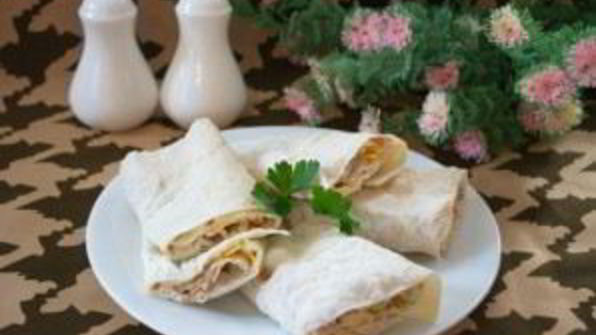 лаваш с рыбой и сыром