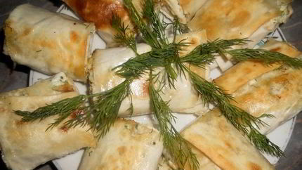 Рулет с творогом из лаваша