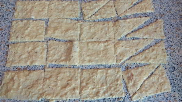 сырные чипсы из лаваша