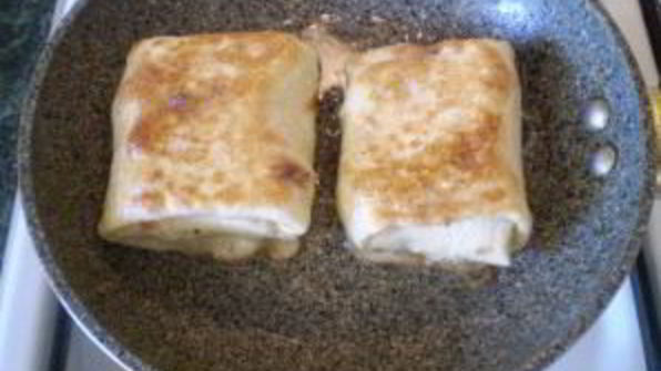 жареный лаваш с начинкой