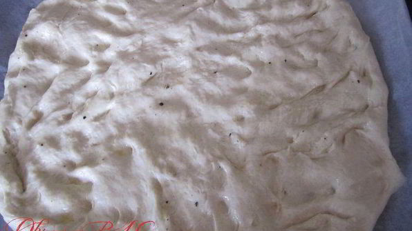 фокачча на картофельном тесте с черри