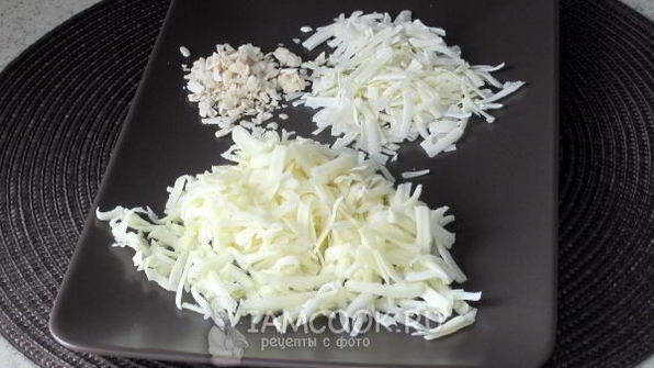 фокачча с сырами разных сортов