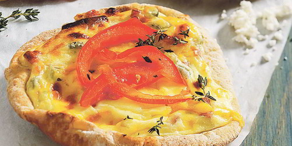 Рецепт горячих лепешек два сыра