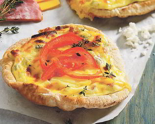 Горячие лепешки два сыра