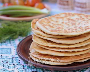 Лепешки на кислом молоке на сковороде