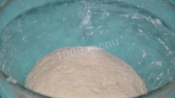 лепешки с зеленым луком и моцареллой