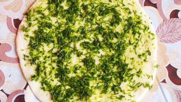 лепешки с зеленью