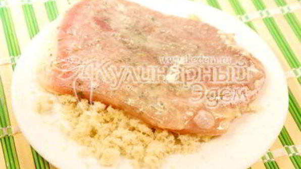 шницель с картофельной лепешкой