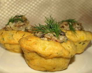 Картофельные маффины с грибной начинкой