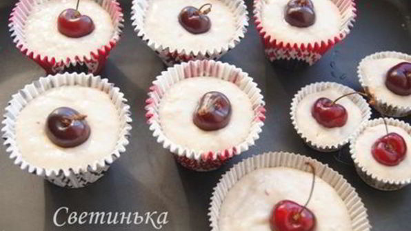 маффины с черешней