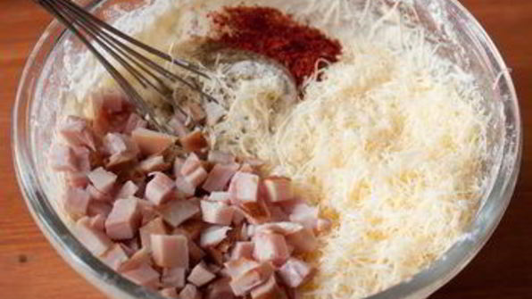 маффины с копченой курицей и сыром