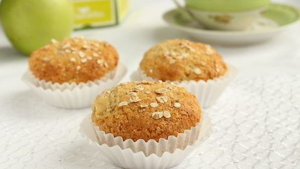 маффины с овсяной мукой и яблоками