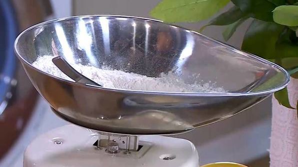 марципановые маффины с курагой