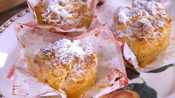 марципановые маффины с курагой