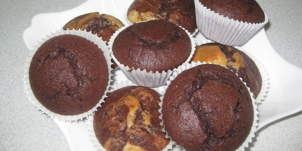 Рецепт цветущих пестрых маффинов