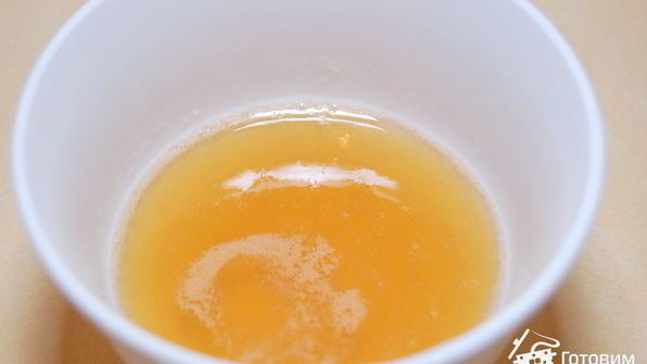 малиновый рулет