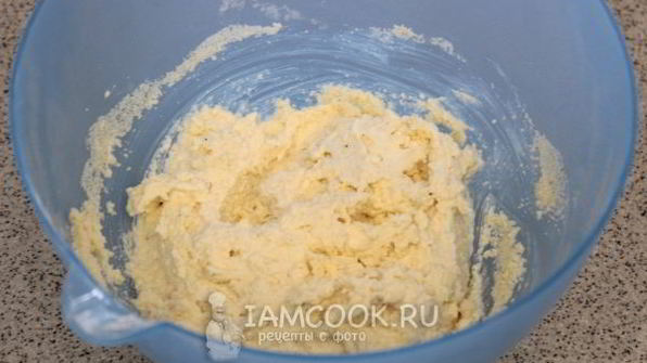 манник на кефире с изюмом