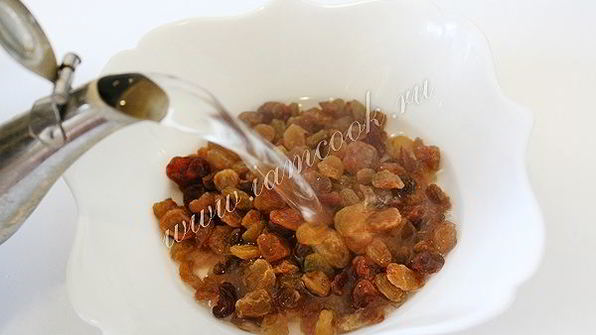 манник на кефире с мукой в мультиварке