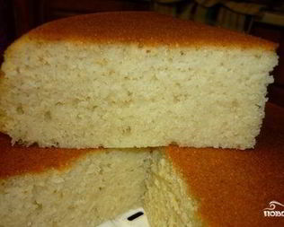 Манник на кефире в мультиварке